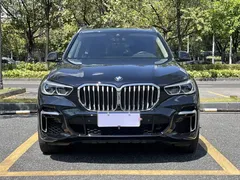 2022 BMW X5 30Li Premium M Sport Package, чёрный — фото 2