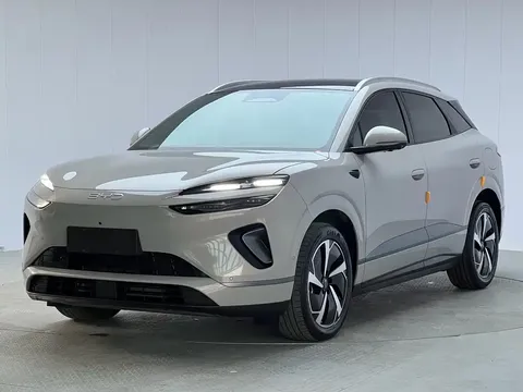 2025 BYD Sealion 06 DM-i PHEV 205 Pro