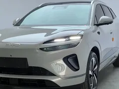 2025 BYD Sealion 06 DM-i PHEV 205 Pro — фото 4