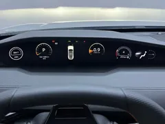 2022 Changan UNI-V 1.5T Premium — фото 10