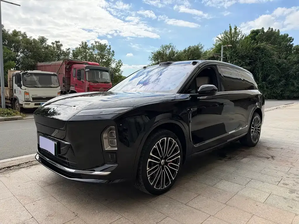 2026 Nio ES8 6-seat Executive Signature