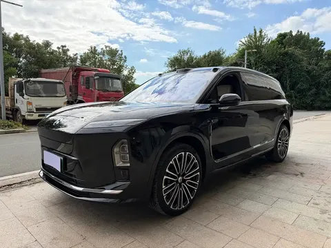 2026 Nio ES8 6-seat Executive Signature
