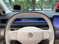2026 Nio ES8 6-seat Executive Signature, чёрный — фото 22