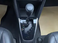 2022 Toyota Yaris L Zhixuan X 1.5L CVT Luxury Plus, белый — фото 16