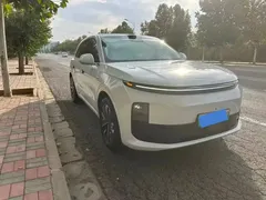 2025 Li Auto L6, белый — фото 1