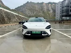 2025 Xiaomi YU7 4WD Max, белый — фото 2