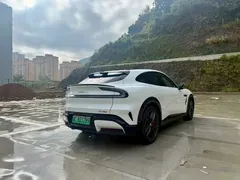 2025 Xiaomi YU7 4WD Max, белый — фото 5