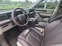 2023 Leapmotor C11 EV 580 4WD Performance — фото 10