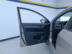 2021 Geely Emgrand UP 1.5L CVT Luxury — фото 7