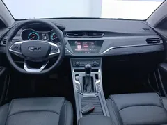 2021 Geely Emgrand UP 1.5L CVT Luxury — фото 12