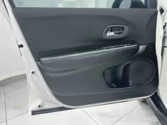 2020 Honda Vezel 1.5L CVT Pioneer, белый — фото 8