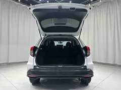 2020 Honda Vezel 1.5L CVT Pioneer, белый — фото 17