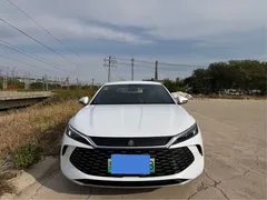 2026 BYD Qin L PHEV DM-i 128km Advance, белый — фото 2