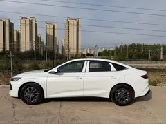 2026 BYD Qin L PHEV DM-i 128km Advance, белый — фото 4
