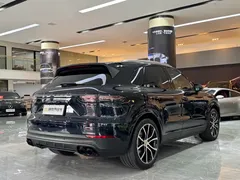 2023 Porsche Cayenne 3.0T Platinum Edition, синий — фото 4