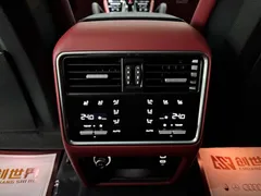 2023 Porsche Cayenne 3.0T Platinum Edition, синий — фото 17