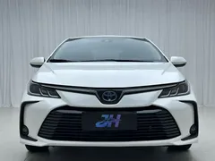 2021 Toyota Corolla Hybrid 1.8L E-CVT Elite, белый — фото 2