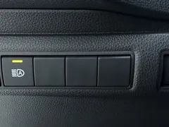 2021 Toyota Corolla Hybrid 1.8L E-CVT Elite, белый — фото 18