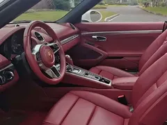 2022 Porsche 718 Boxster 2.0T, белый — фото 9