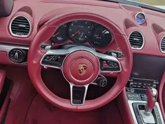 2022 Porsche 718 Boxster 2.0T, белый — фото 10