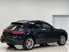 2023 Porsche Macan 2.0T, синий — фото 6