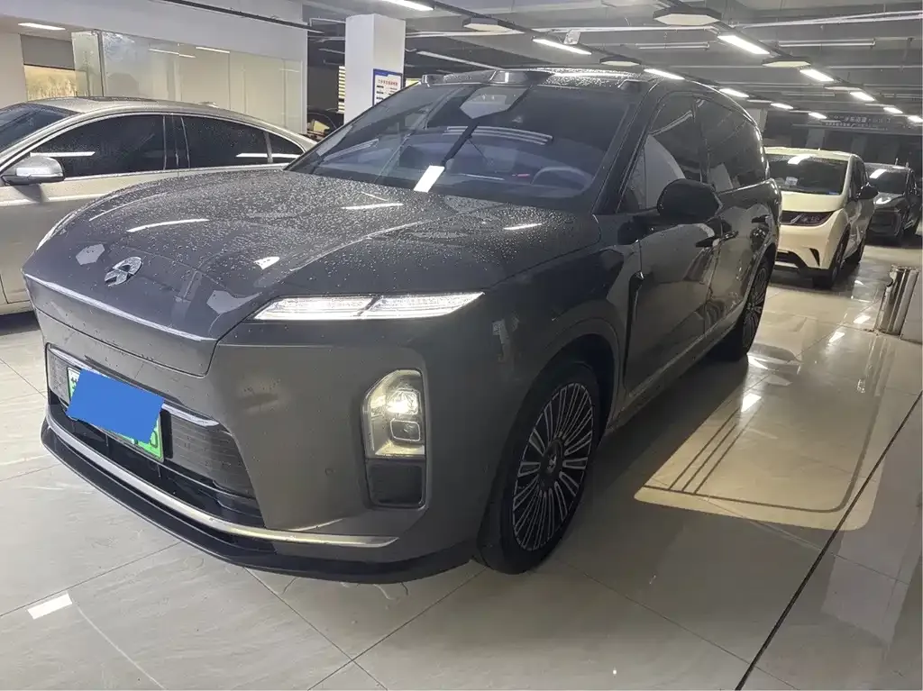 2026 Nio ES8 5-seat Executive Luxury