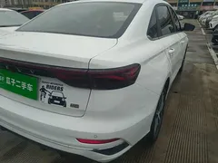 2022 Geely Emgrand 4th Gen 1.5L CVT Premium, белый — фото 8
