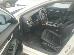 2022 Geely Emgrand 4th Gen 1.5L CVT Premium, белый — фото 16