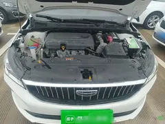 2022 Geely Emgrand 4th Gen 1.5L CVT Premium, белый — фото 20