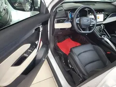 2022 Geely Atlas 1.8T DCT Smart, белый — фото 16