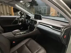 2020 Lexus RX 300 4WD Elegance — фото 4