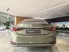 2023 Lexus ES 200 Excellence, зелёный — фото 8