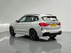 2022 BMW X3 Premium M Night Package, белый — фото 4