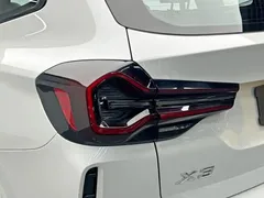 2022 BMW X3 Premium M Night Package, белый — фото 10