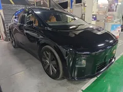 2025 Li Auto i8 Standard, чёрный — фото 4