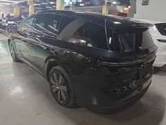 2025 Li Auto i8 Standard, чёрный — фото 5