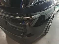 2025 Li Auto i8 Standard, чёрный — фото 8