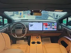 2025 Li Auto i8 Standard, чёрный — фото 10