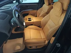 2025 Li Auto i8 Standard, чёрный — фото 15