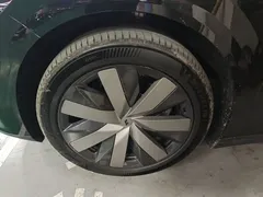 2025 Li Auto i8 Standard, чёрный — фото 23