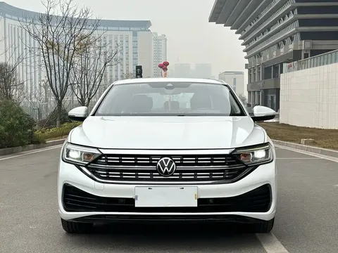 2023 Volkswagen Sagitar 200TSI DSG