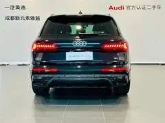 2023 Audi Q7 55 TFSI quattro S line Sport, чёрный — фото 5