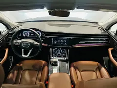 2023 Audi Q7 55 TFSI quattro S line Sport, чёрный — фото 7