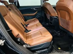 2023 Audi Q7 55 TFSI quattro S line Sport, чёрный — фото 8