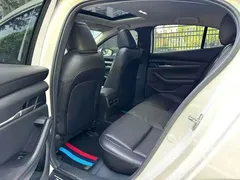 2021 Mazda 3 2.0L AT, белый — фото 5