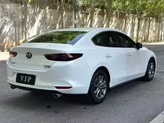2021 Mazda 3 2.0L AT, белый — фото 6