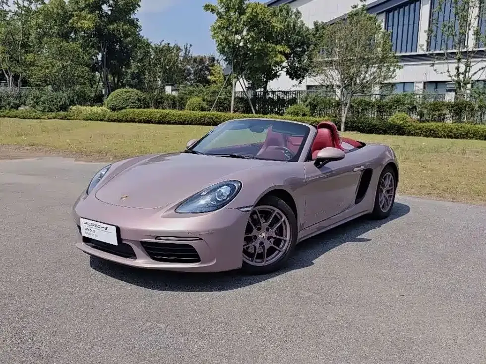 2022 Porsche 718 Boxster 2.0T