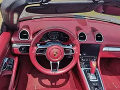 2022 Porsche 718 Boxster 2.0T — фото 10