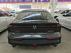 2022 Changan UNI-V 1.5T Premium — фото 6