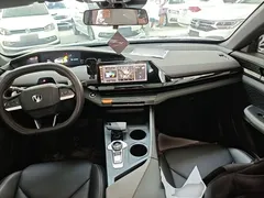 2022 Changan UNI-V 1.5T Premium — фото 10